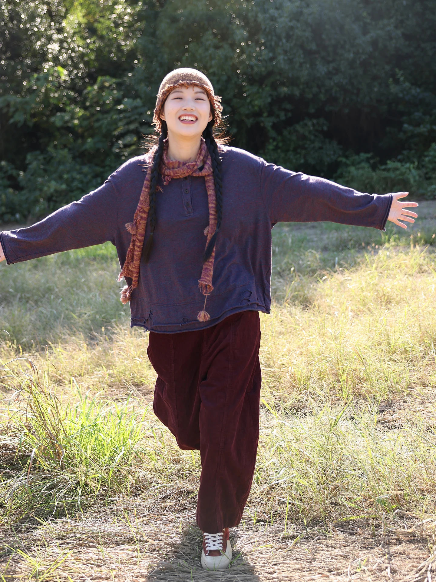 

Удобная однотонная футболка из хлопка, шерсти и шелка, свободного кроя, с круглым вырезом, приятная к коже, базовая, художественная, женская футболка