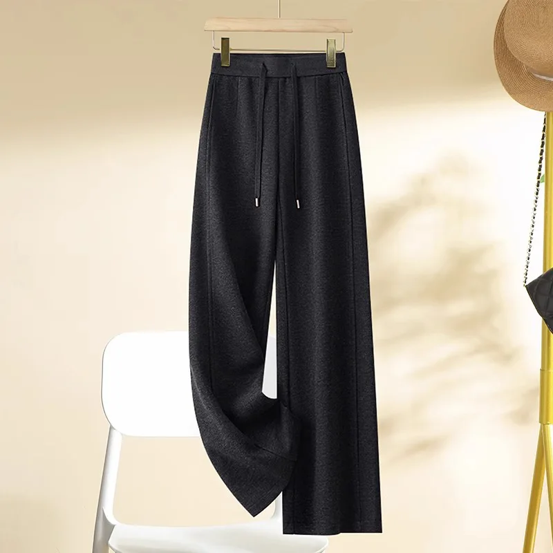 

Red Narrow Straight-Leg Pants for Women, Spring and Autumn Style, Draped, Fleece-Lined, Slimming Pants, Casual L