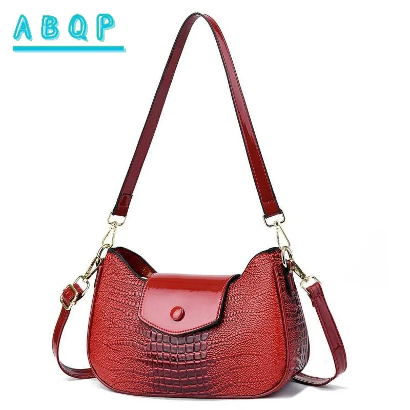 Women's Shoulder Bag Luxury Brand Crocodile Pattern Fashion Women's Shoulder Crossbody Bag Personality Simple Casual Women's Bag