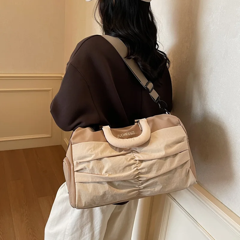 large-capacity-lightweight-travel-storage-bag-sports-fitness-yoga-shoulder-bag-for-women-dry-wet-separation-luggage-bag