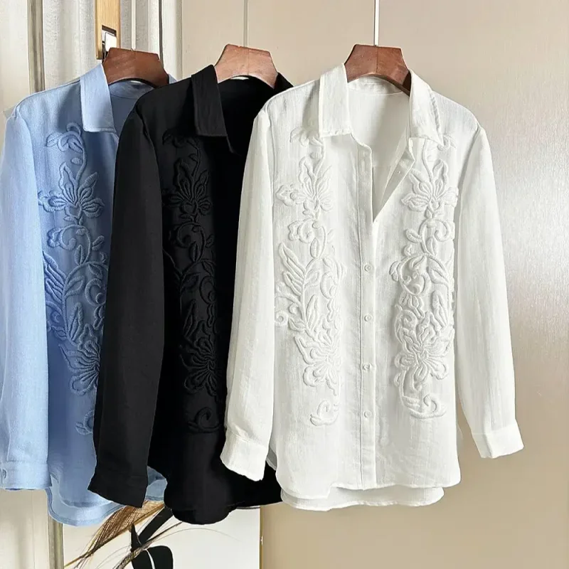 Camicia casual ampia ricamata per l'industria pesante Top bianco di media lunghezza stile pigro