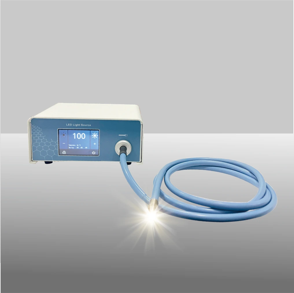 

Эндоскопический источник холодного света высокой яркости 100 Вт для медицинской хирургии-теика