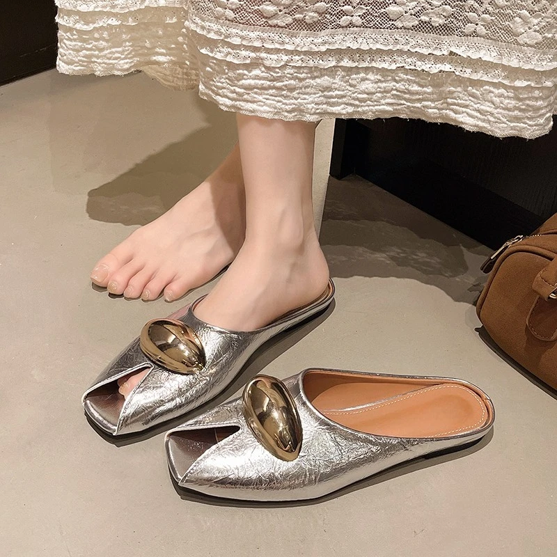 

Нишевые женские тапочки с металлической пряжкой и квадратным носком «рыбий рот» для летней одежды, ленивые шлепанцы без шнуровки на одной ноге с открытым носком