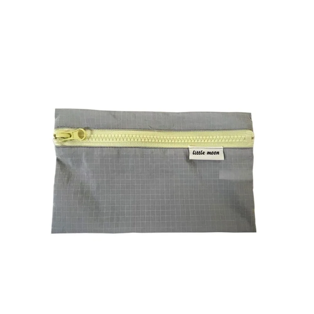 مقلمة متينة متعددة الوظائف خفيفة الوزن ومحمولة بسحاب ومحفظة للعملات المعدنية وحقيبة تنظيم قرطاسية وحقيبة مكياج للسفر