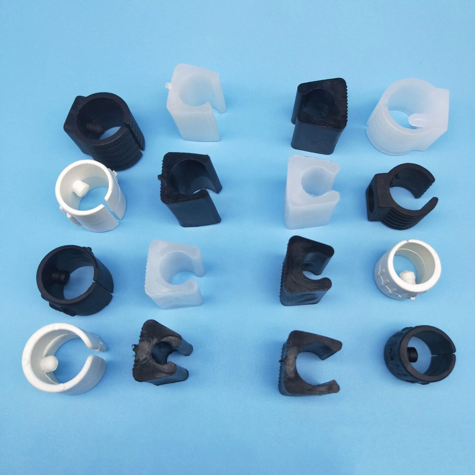 โต๊ะพลาสติกฟุต Non-Slip U-ประเภทท่อหนีบบ้าน Office เก้าอี้ขาโต๊ะ Pads Cover Mute ชั้นหลอด Clear/สีขาว/สีดำ