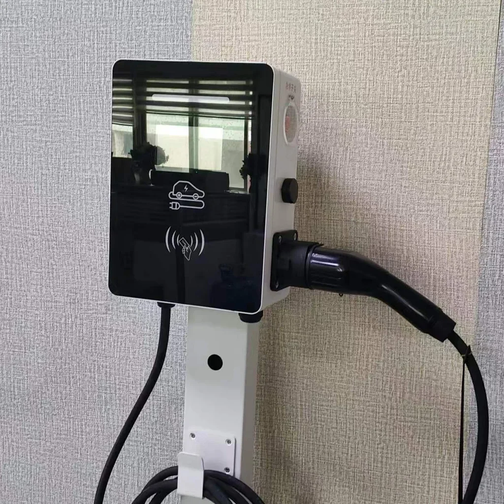 Good Price EV Charger Solar PV Support J1772 Type 1 And Type 2 Evse New Energy Vehicle Charging Station For Electric Car