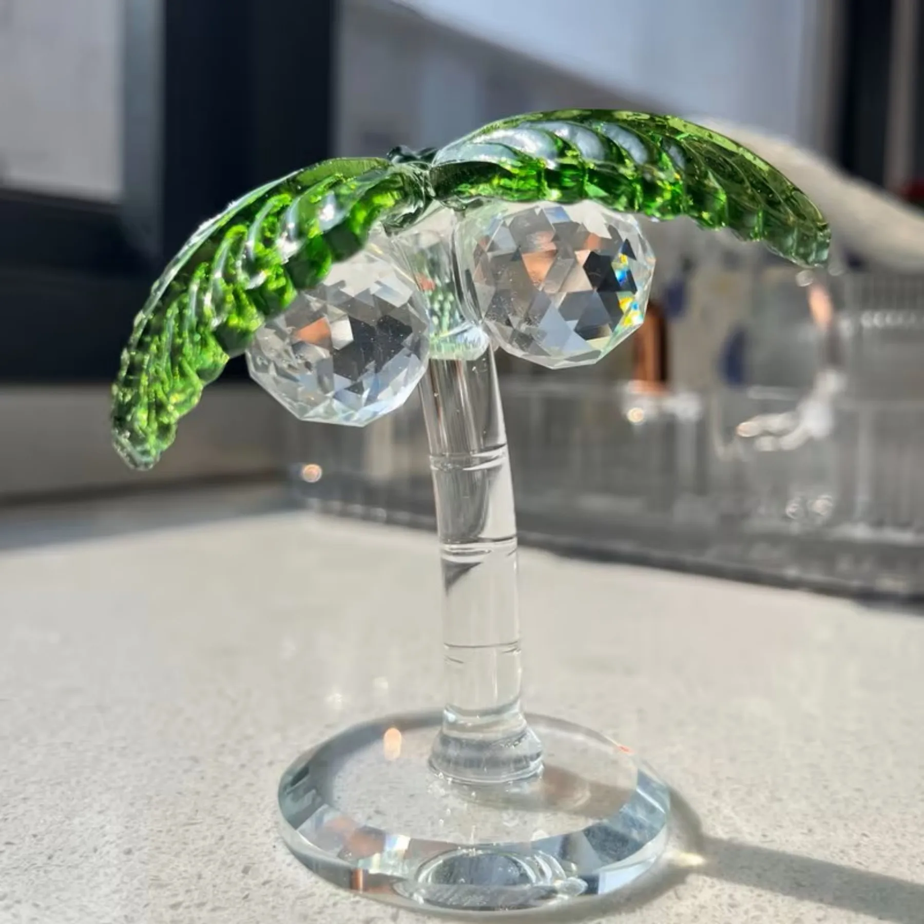 1PC Crystal Palm Tree Figurine - Mini Desk Decoration, Lucky Plant for Home Office, Housewarming Wedding Party Birthday Gift