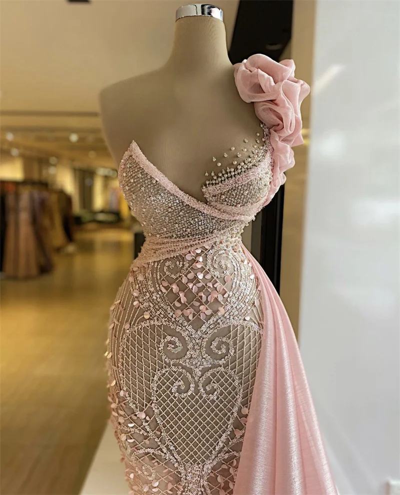 Off Shoulder Pink Mermaid Evening Dress Ruffles Lace Appliques Beads Sequins Party Dresses Custom Made Floor Length Prom Gowns