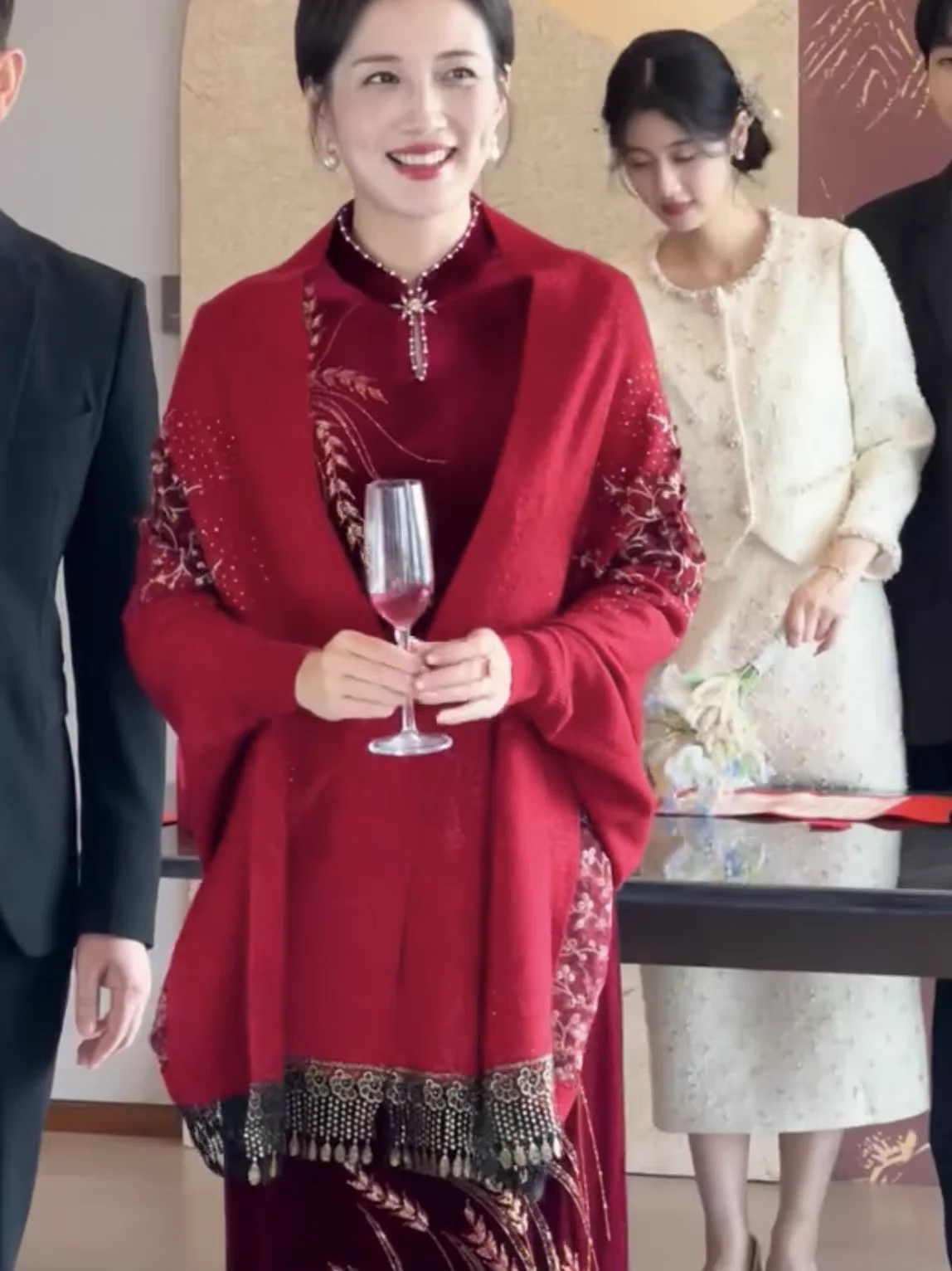 chale-tricote-et-brode-pour-mariage-epais-accessoire-de-mode-automne-hiver-taille-unique-pour-femme-chaleur-style-chinois