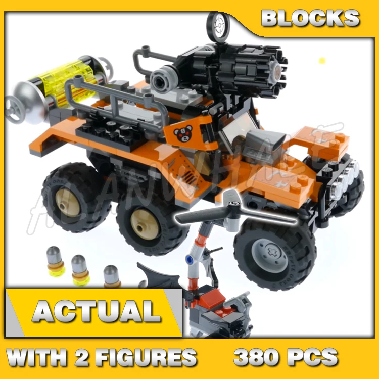 380 pezzi Super Fighter Bane Truck tossico Attacco 6 ruote Battruck Batflyer 10737 Set di blocchi di costruzione compatibili con il modello