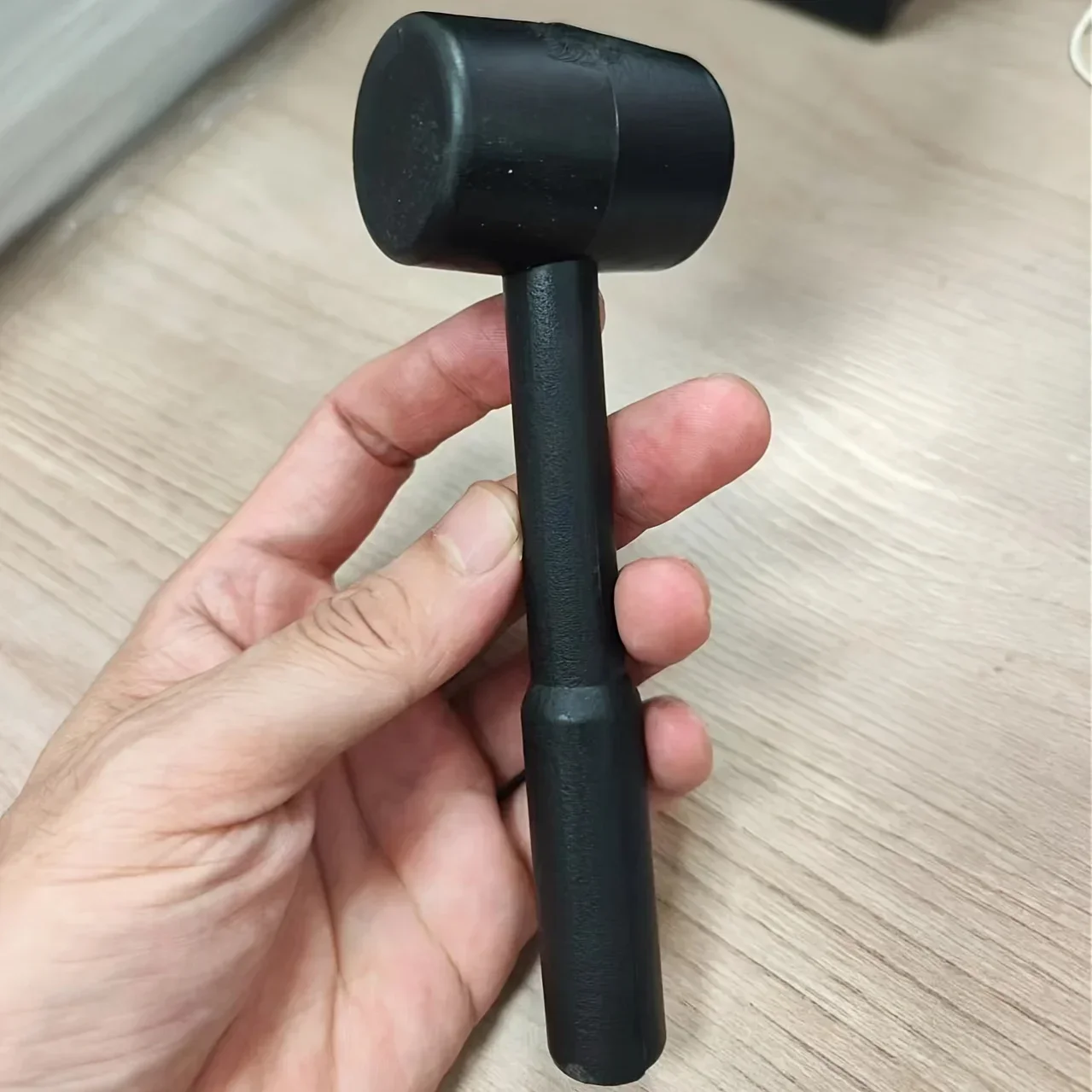 Maillet en caoutchouc noir – outil durable et polyvalent pour le bricolage, la réparation à domicile et l'usage industriel, parfait pour les idées cadeaux, marteau