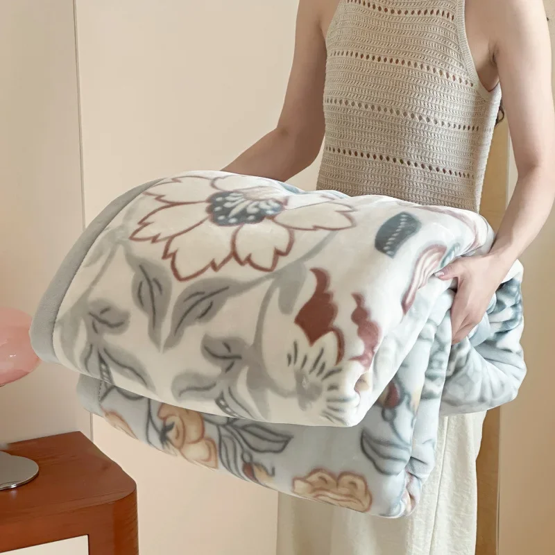 Double Layered Thickened Afternoon Nap Rest Blanket Super Soft Fluffy Home Sofa Dormitory Bedding Double-sided Fleece Blankets