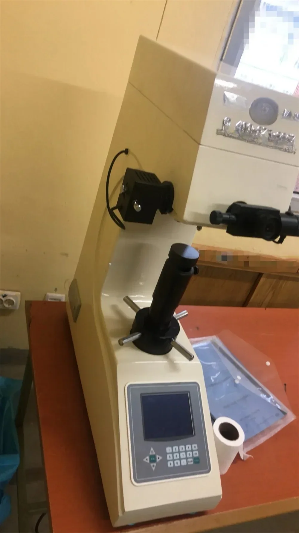 Hot Sale Hardness Test Machine Micro  Hardness Tester