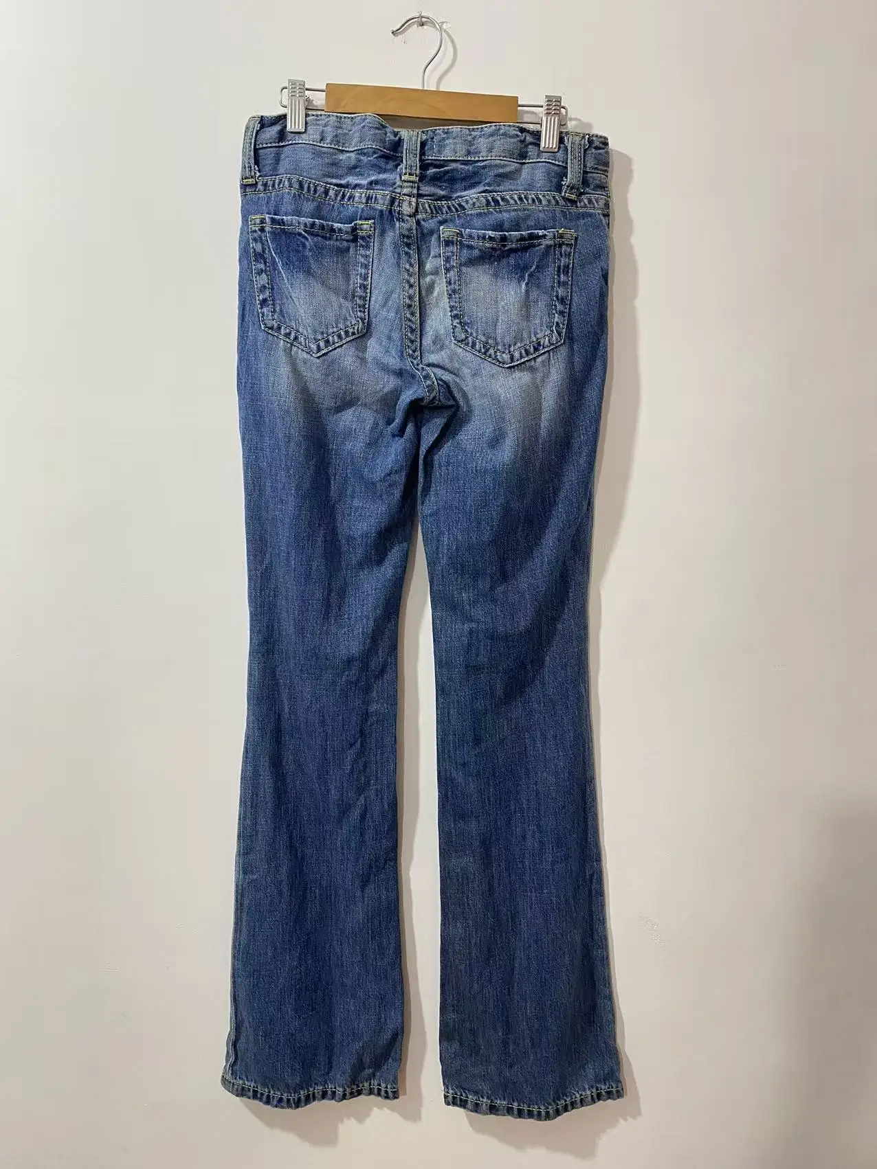 Ventas Japón estilo Moussy Azul pantalones vaqueros acampanados de algodón pantalones pitillo ajustados