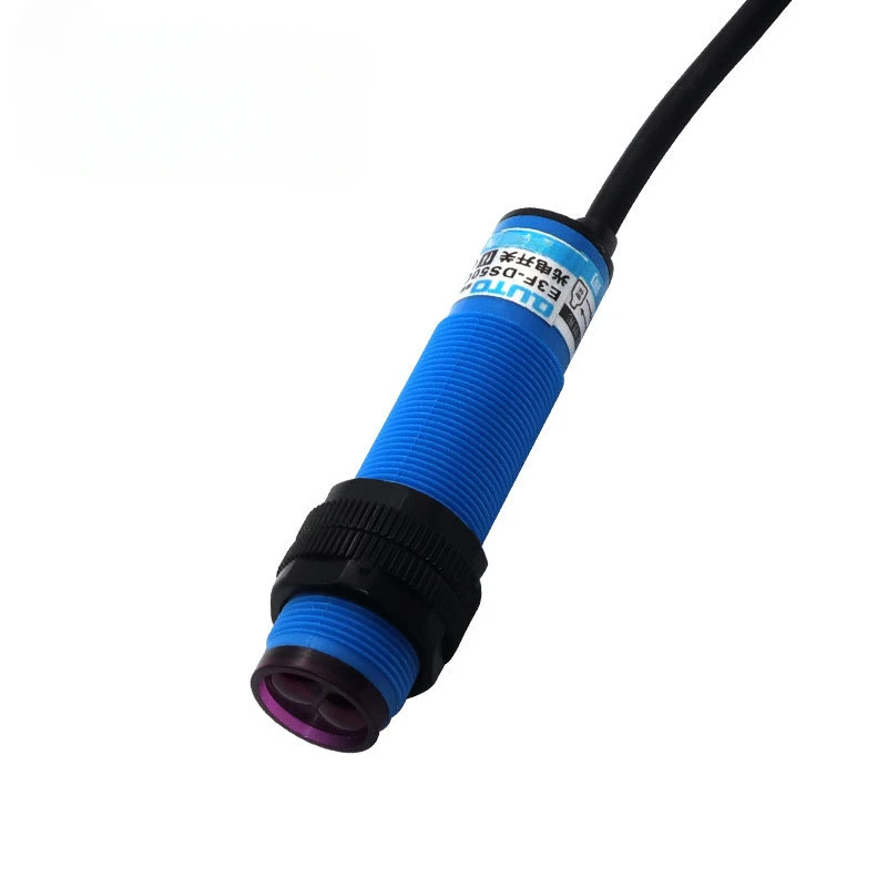 Manufacturer's stock photoelectric switch E3F-DS50C4 DC normally open three wire induction 50CM infrared switch sensor