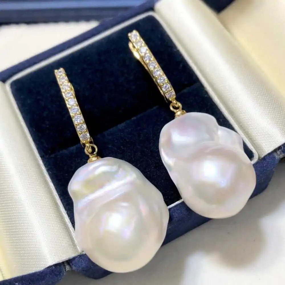 Natural freshwater pearl Baroque Floodlight pearl earrings Party Fashion Beautiful Classic New