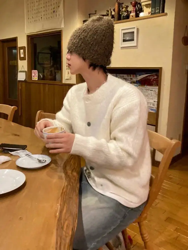 

2025 зимний мужской кардиган в корейском стиле, однотонный повседневный вязаный топ с круглым воротником, однобортный свободный мужской свитер