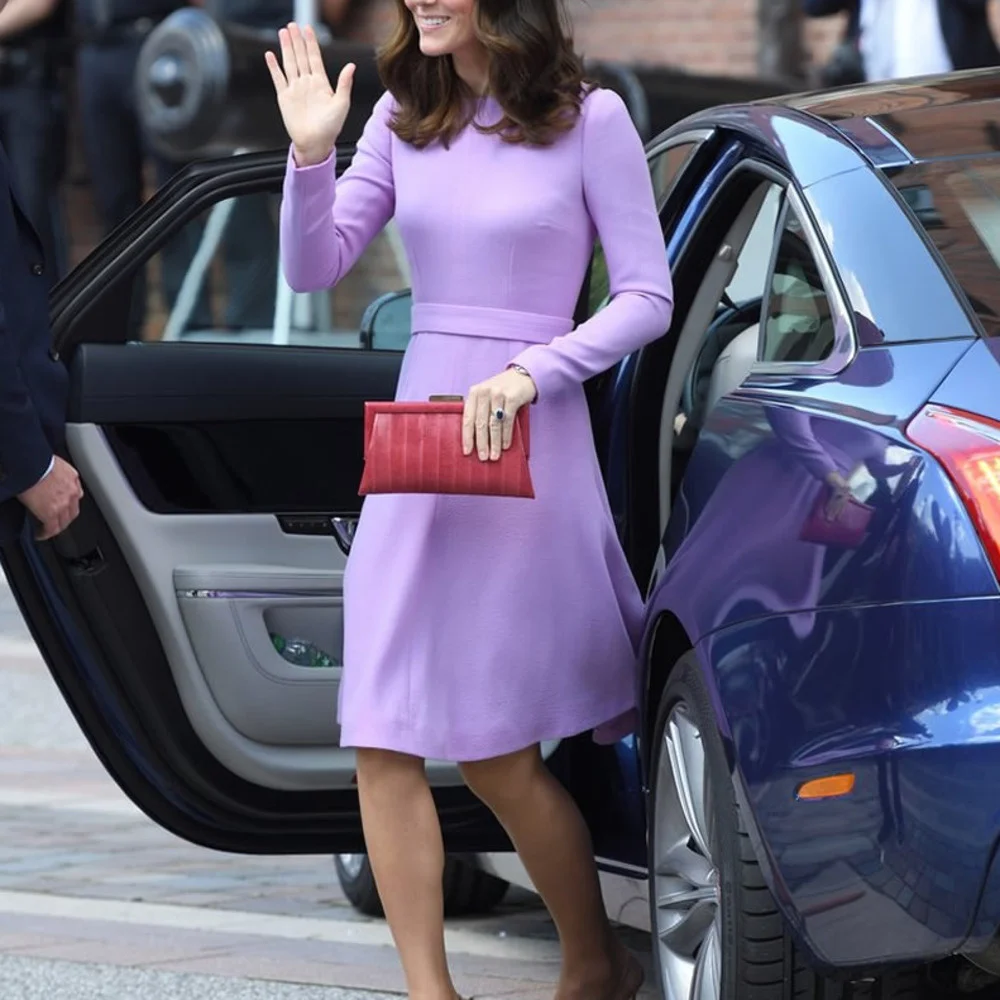 

Fashion Kate Middleton Princess Purple Women Dress Long Sleeve Female Elegant Pleated Dress