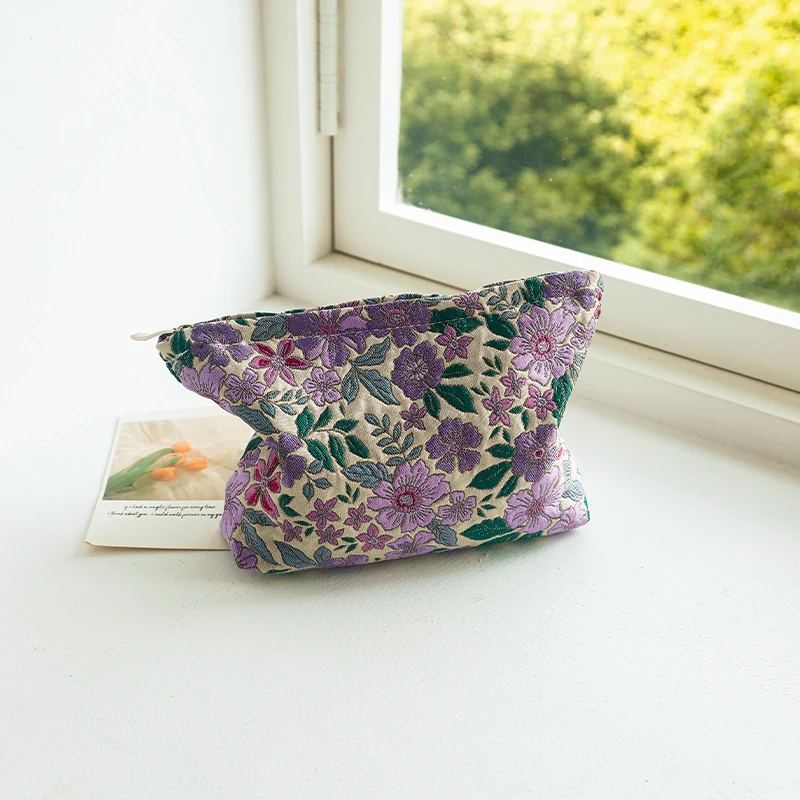 Purple jacquard women's makeup bag, portable large-capacity cosmetics storage bag, travel toiletry bag, inner tank bag