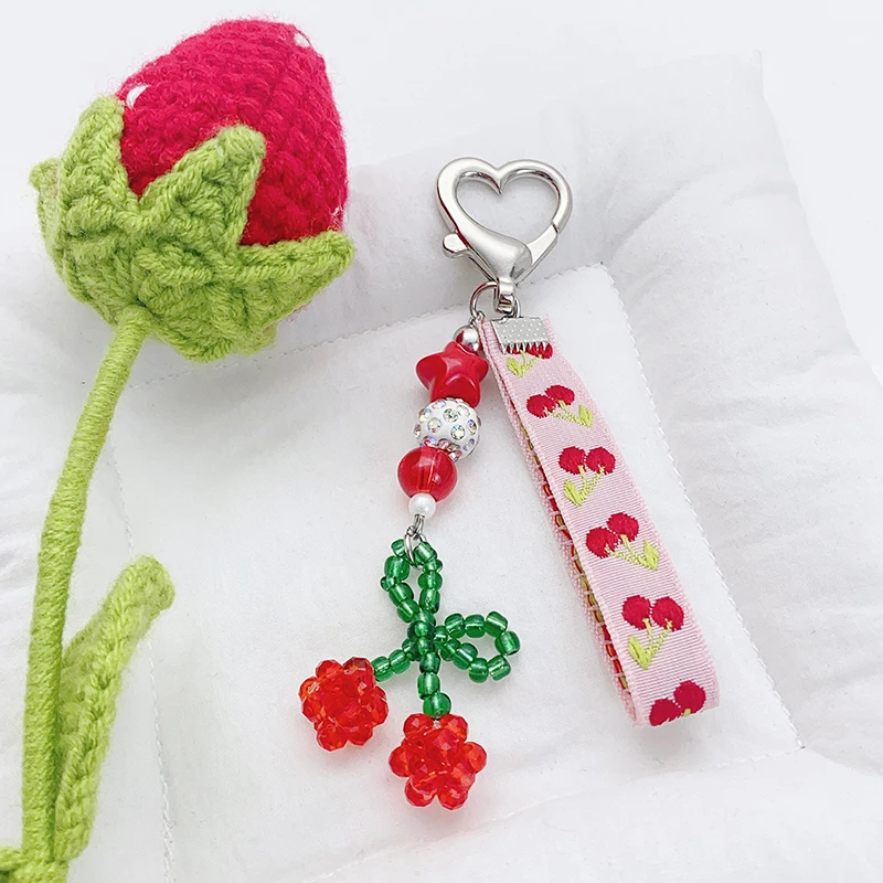 

Fashion Tomato Cherry Keychain Bag Charm Colorful Beaded Couple Keychain Unique Exquisite Backpack Decoration Accessories Gifts