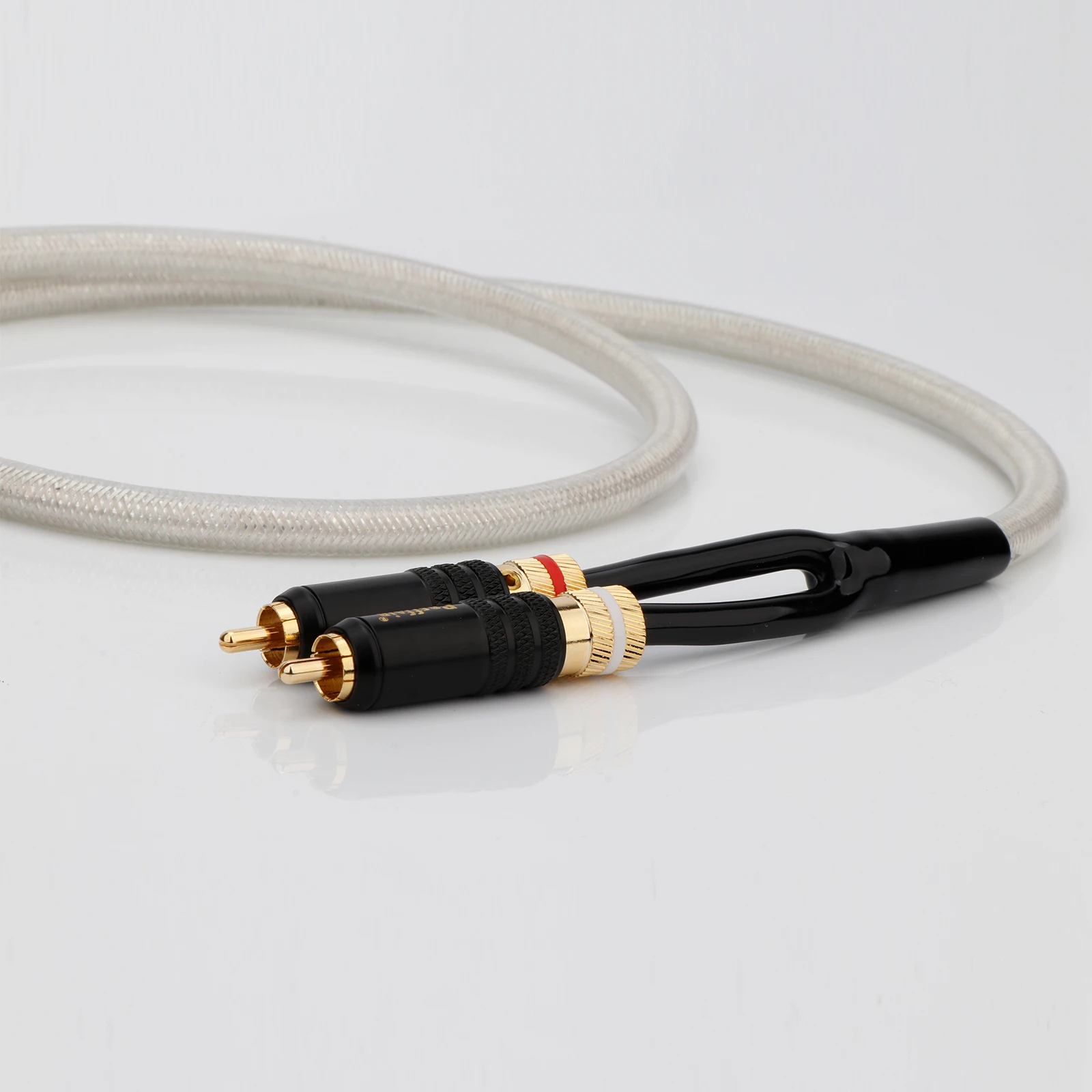 QED Silver-plated RCA to 2RCA Audio Cable Gold Plated RCA plug Audio Cable for Amplifier DAC TV DVD Premium