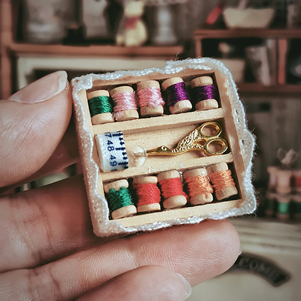 1/12 Dollhouse Miniature Needle Thread Box Mini Sewing Tools Model Toy for Doll House Accessories Decoration ob11 bjd