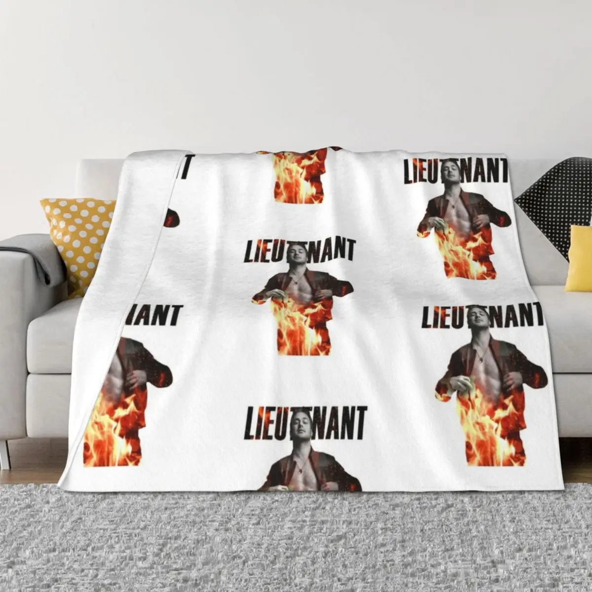 

Lieutenant Kelly Severide from Chicago Fire Throw Blanket Shaggy Decorative Throw Weighted Bed covers Blankets