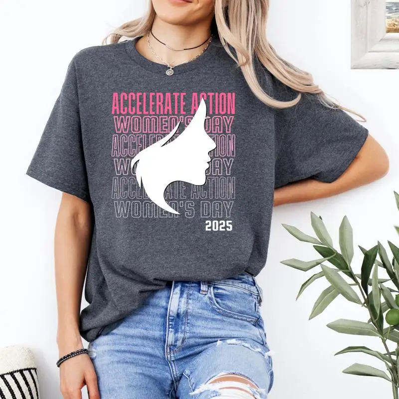 تسريع العمل العالمي يوم المرأة 2025 تي شيرت مطابقة المجموعة Iwd #1