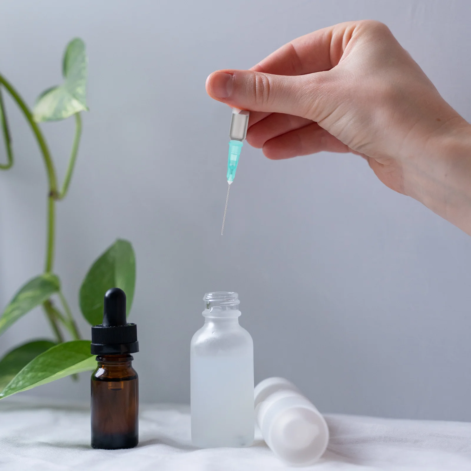 

4Pcs 0.2ml Plastic Dropper for Essential Oils Precise Measurement Handmade Gifts Perfume Pipette Plastic Dropper