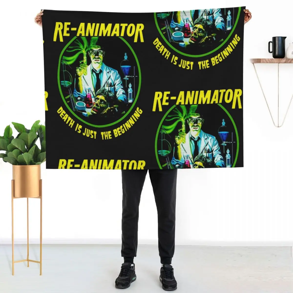 

Re-Animator Throw Blanket Warm Flannel Blanket for Couch Chair Bedroom