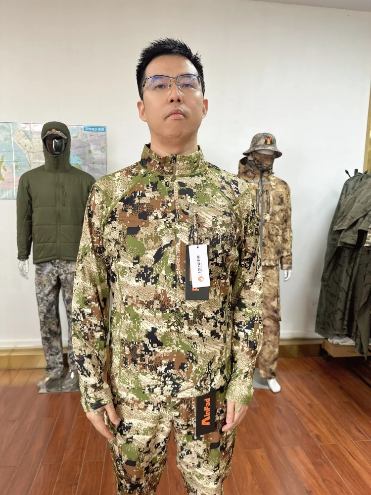 Men's Camouflage Hunting Suit, Quick-Drying, Comfortable and Elastic, Medium-Width Zipper Hunting T-Shirt