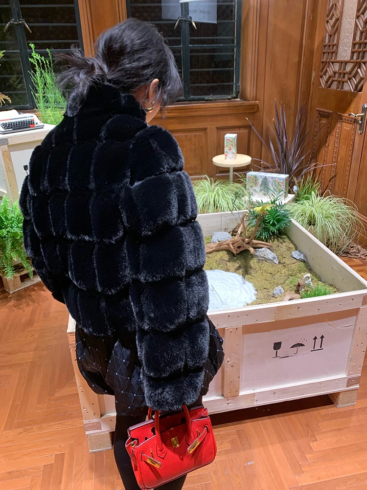 Warm Bla Fur Jaet Women's Coat Inteated Leather And Fur Design Sensation Small ence 2025 New Sle Commute Sle