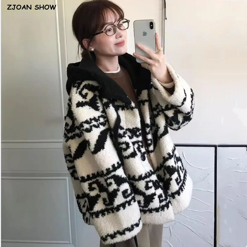 

2025 зимнее черно-белое пальто с капюшоном из искусственного меха ягненка с длинными рукавами, женская свободная лохматая верхняя одежда с открытыми пуговицами