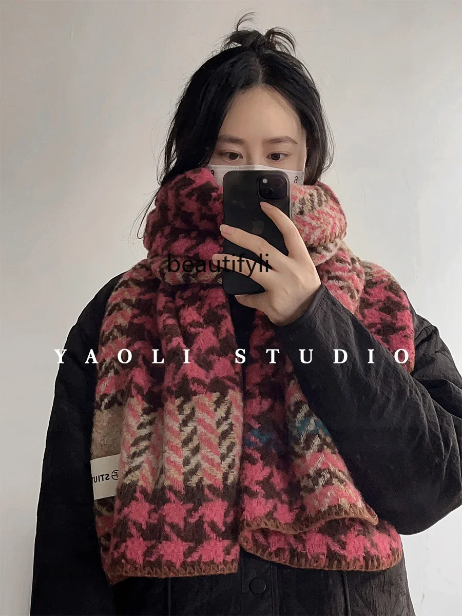 Northeast thick white winter scarf new high-end feeling thousand birds plaid versatile scarf to keep warm