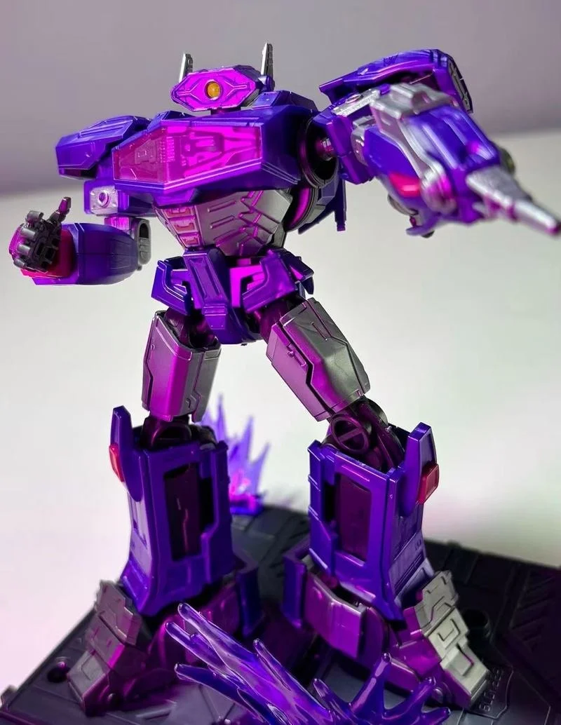

Transformers One Classic Series Movable Model Figures Set - Soundwave Ironhide Shockwave Blind Box Collectible Blokees Group