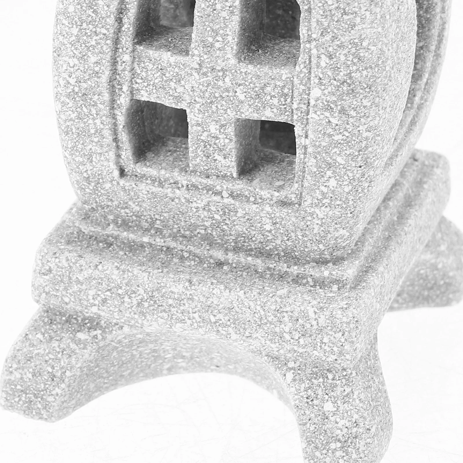 

Pagoda Garden Statue Stone Pagoda Lantern Small Compact Decorative Ornament for Garden Fish Tank Japanese Style Outdoor Decor