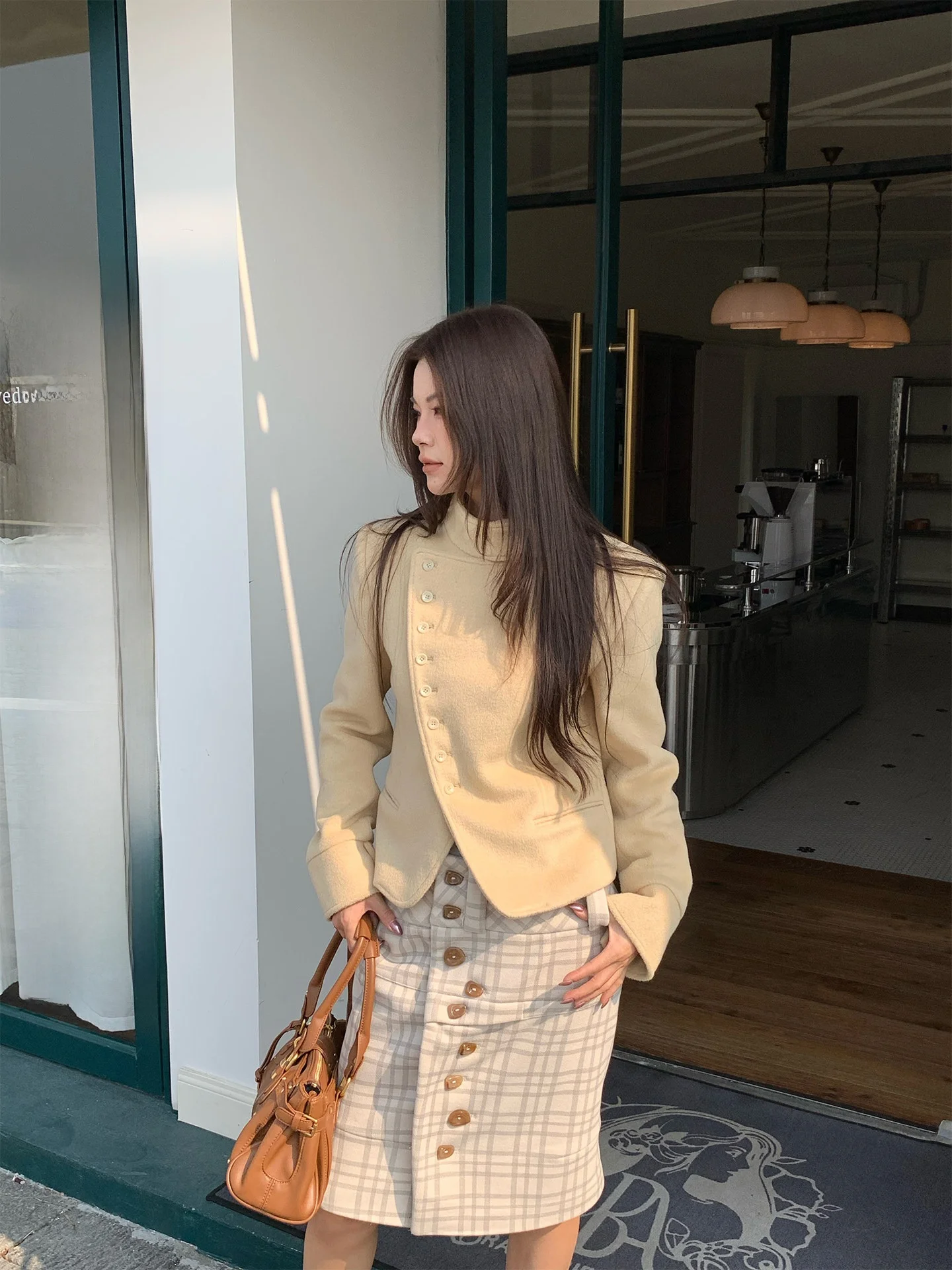 

Mar Women's Wool Blend Design Stand Collar Asymmetrical Short Coat for New Year Spring Fashion Ladies Slimming Outerwear