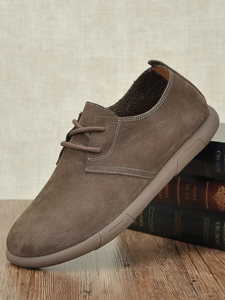 

Мужские туфли из натуральной кожи высшего качества, новинка 2025 года, в стиле ретро, британский кэжуал, низкие, с мягкой подошвой и мягкой поверхностью