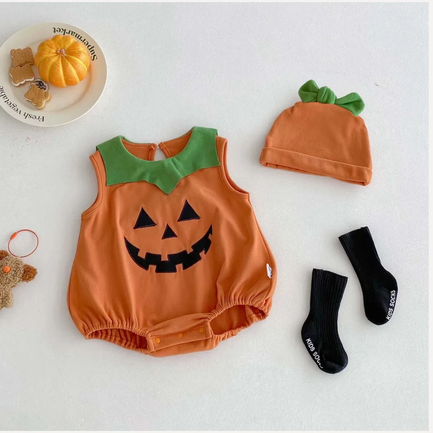 Halloween Costume Cute Pumpkin Face! Baby Girl Pumpkin Jumpsuit Two-Piece Set, Funny Pumpkin Face and Hat with Words 3-24M Baby