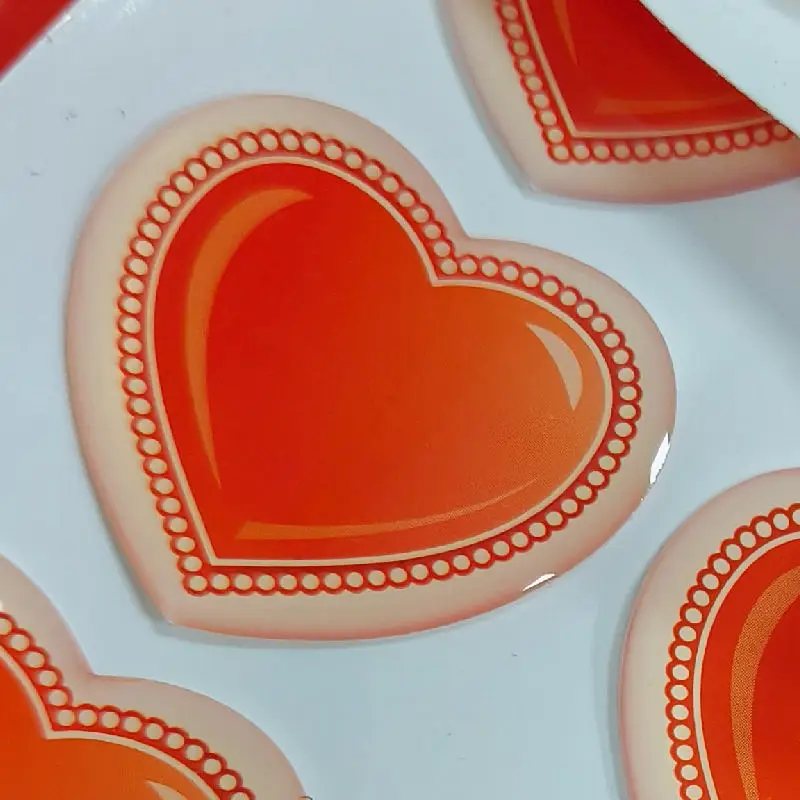 100PCS Customized personalized heart-shaped 3D epoxy resin label sticker, transparent waterproof dome label with strong adhesive