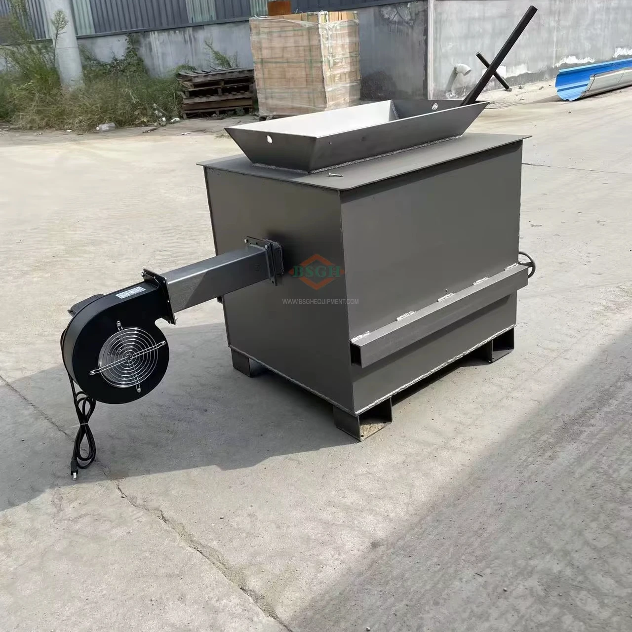 Economic Small Burn Garbage Trash Burner Device Smokeless Waste Incinerator in American Market