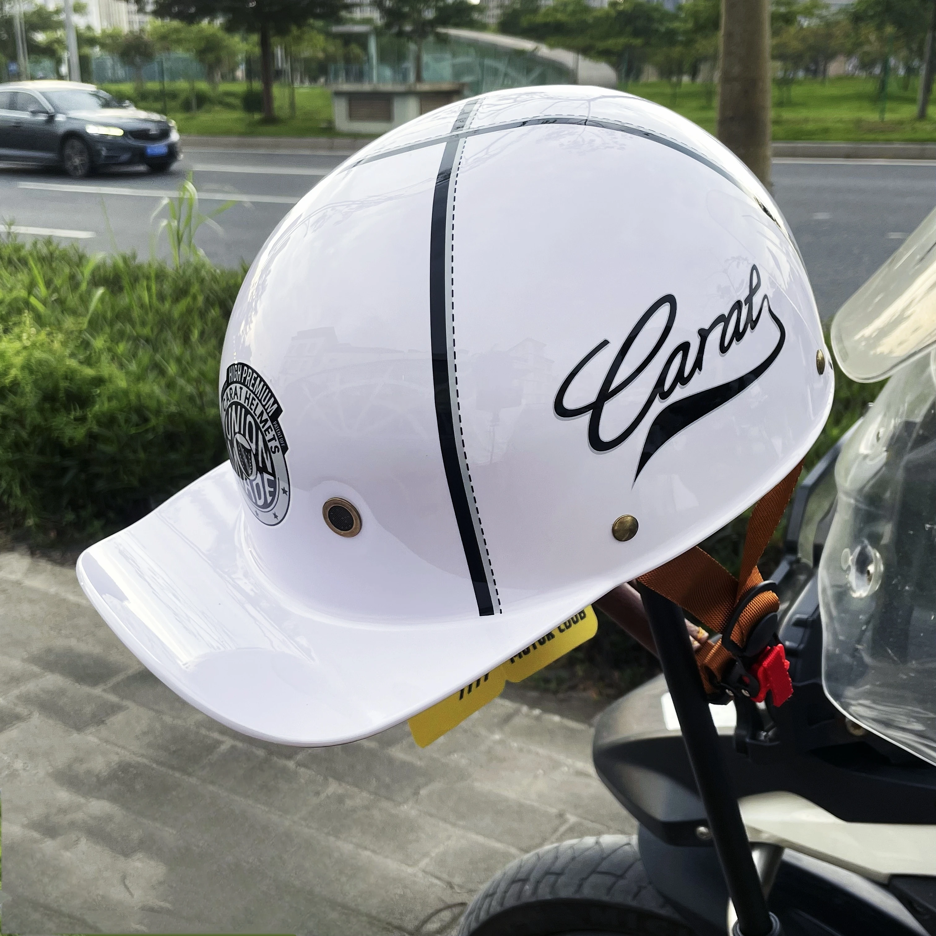 หมวกกันน็อคแบบเปิดหน้าสไตล์วิน - Vintage Fashion Hats บทวิจารณ์และราคา