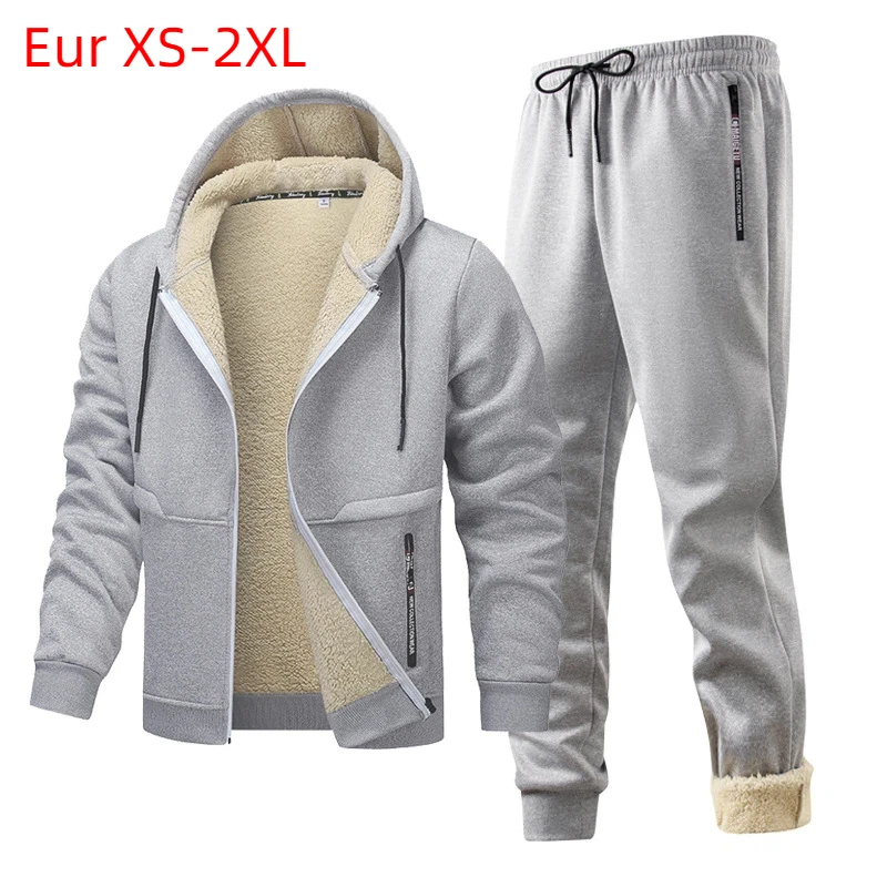 ชุดวอร์มผู้ชายผ้าฟลีซ เสื้อแจ็คเก็ตมีฮู้ด + กางเกงขายาว ชุดกีฬาบุขนเชอร์ปา อุ่นสบายสำหรับฤดูหนาว ชุดลำลองสไตล์คนเมือง ชุดออกกำลังกาย