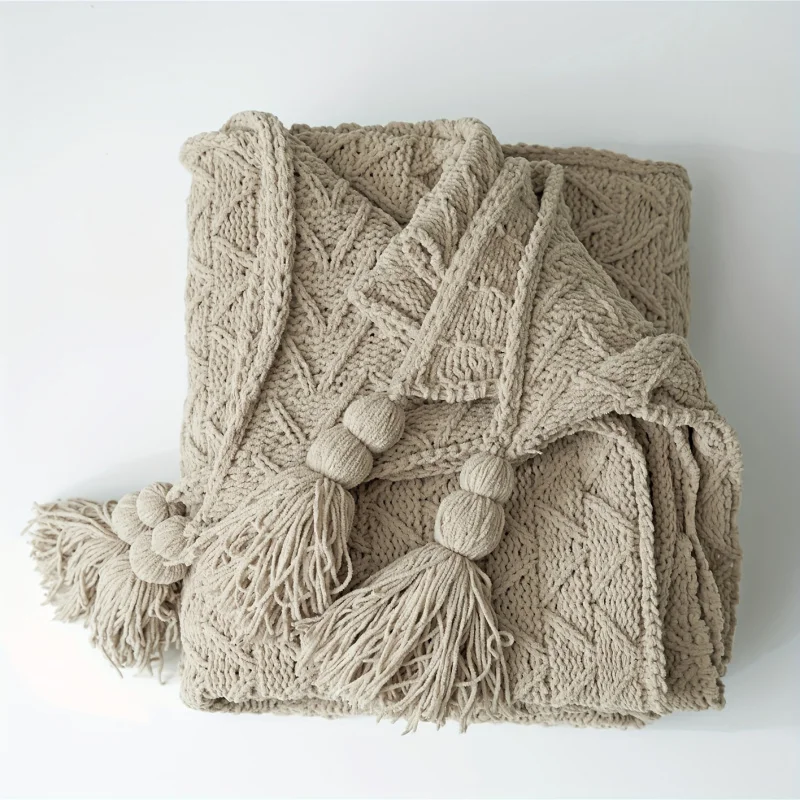 

Modern Chunky Fringe Throw Blanket, 100% Polyester All-Season Machine Washable Couch Blanket for Camping, Nap & Home Decor