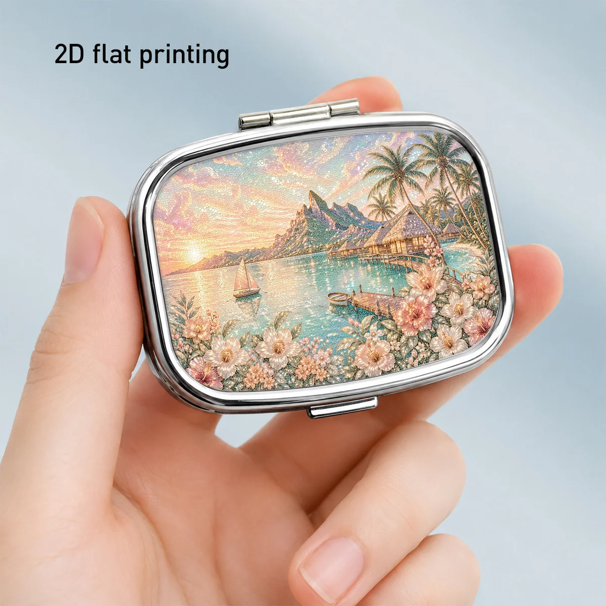 Square Metal Pill Box with Tropical Bay Sailboat Design, Creating a Romantic and Dynamic Atmosphere, Suitable for Everyday Storage in Bags. Two-Compartment Portable Storage Box for Organizing Small Items, Accessories, Medicines, and Vitamins. the Compartmentalized Design Makes It Easy to Access, and the Compact and Attractive Appearance Makes It Convenient to Carry Around. It Is Suitable for Use at Home or on the Go, and Makes an Ideal Thoughtful Gift.