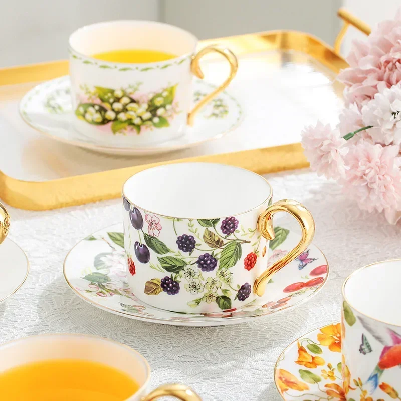 Light Luxury Bone China Coffee Cups and Saucers, High-end Red Tea Cups, Afternoon Tea, Exquisite Souvenirs, Holiday Gifts