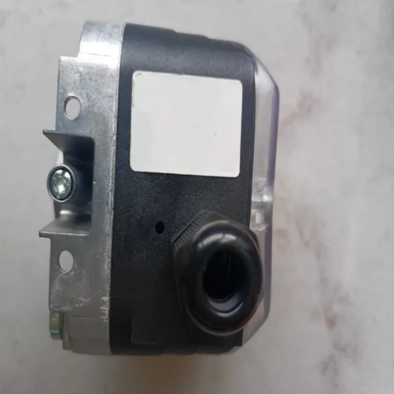 

Brand new genuine pressure switch GS50U-3