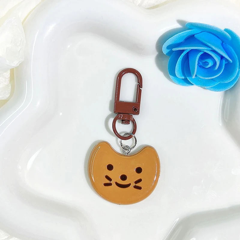 Cute Little Cat Keychain Creative Fish Cat Resin Cartoon Doll Pendant Fashion Bag Accessories For Couple Gift Car Keyring