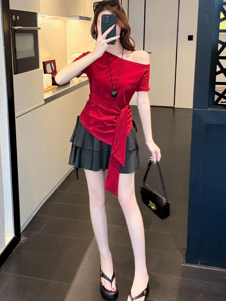 Conjunto de Falda Cruzada con Cinturón y Manga Corta para Mujer, Estilo Moderno y Atrevido, Cintura Irregular, Falda Tipo Pas...
