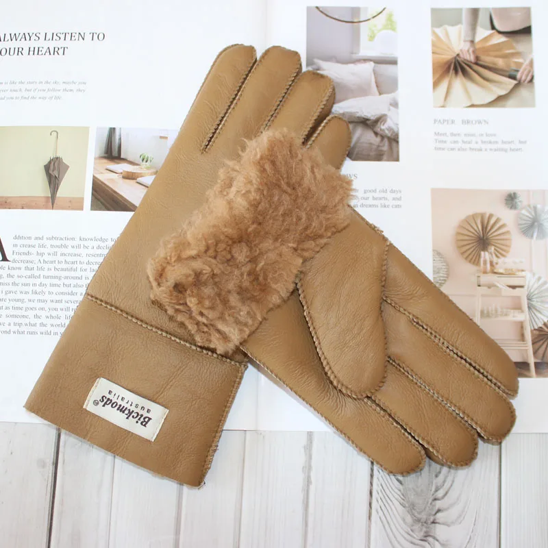 New winter women\'s sheepskin fur gloves Thickened warm wool lining windproof leather driving gloves